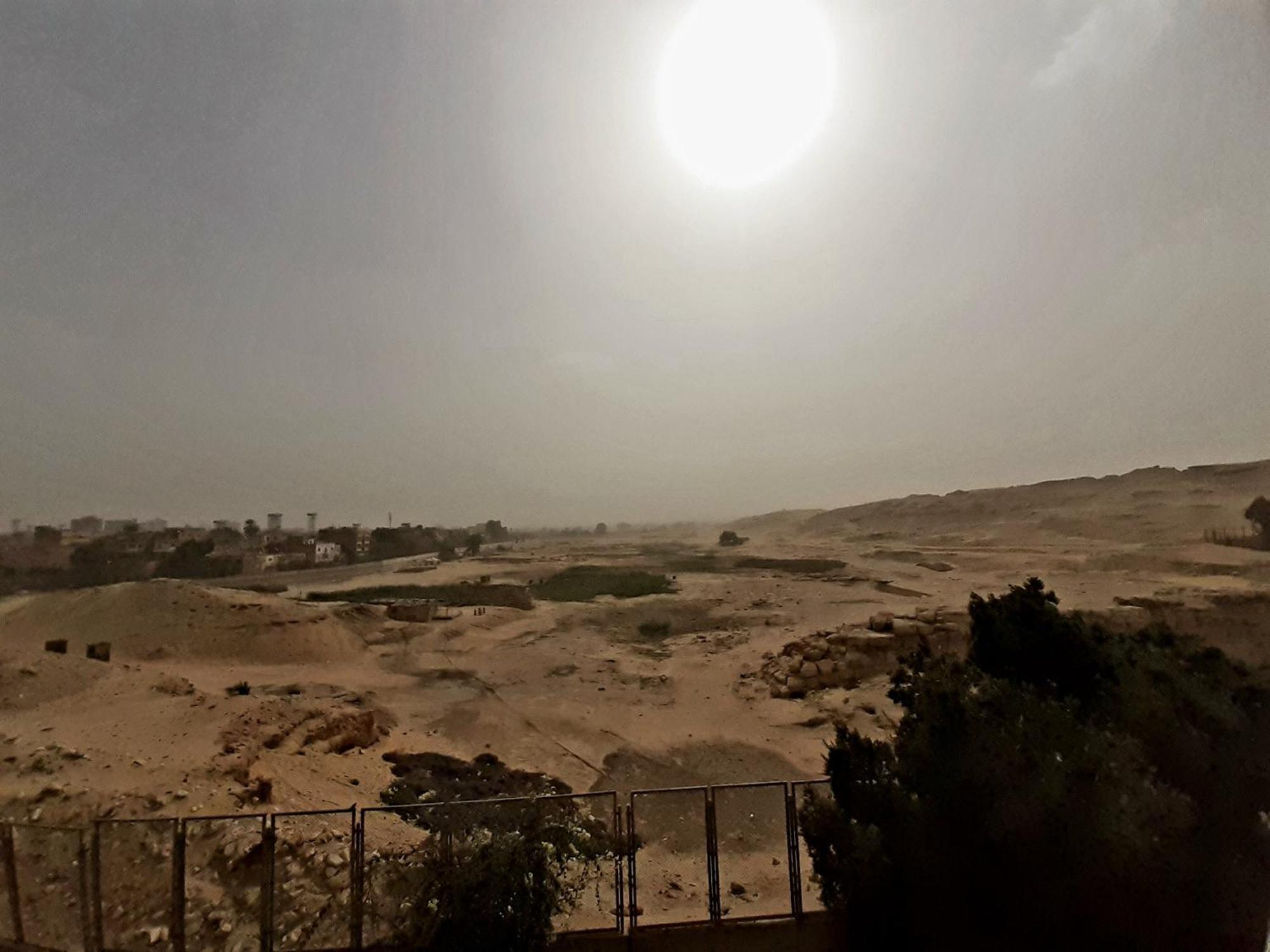 Tut Pyramids View Kafret el-Gabal Exterior foto
